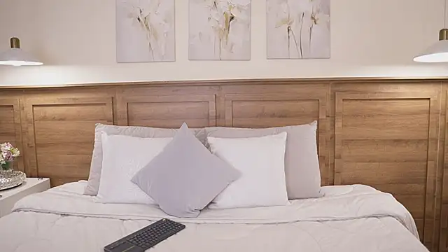 Amber Rush  online show from April 9, 11:44 pm