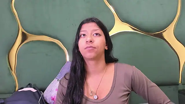 VaneLin18 online show from December 5, 7:12 pm