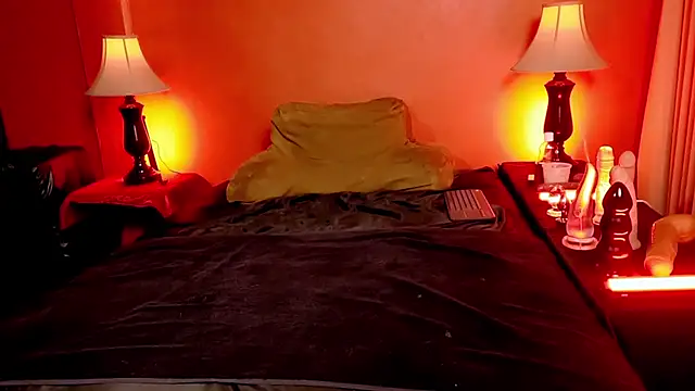 JenniferCD online show from November 16, 5:45 am