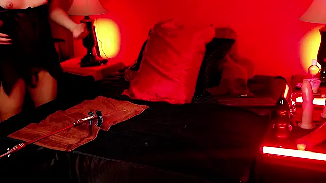 JenniferCD online show from March 8, 2:04 am