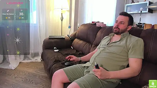 NikkiNSerdron online show from April 9, 6:41 am