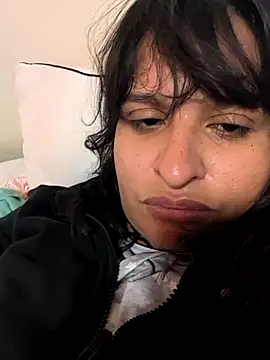 pvinkilla online show from April 14, 4:23 pm