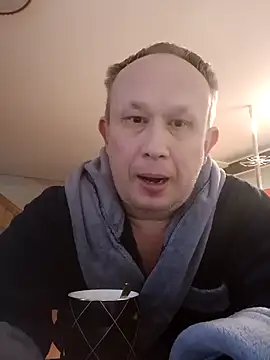 Snapshot of dikas45xxx chatting on February 2, 6:36 am dikas45xxx online show from February 2, 6:36 am