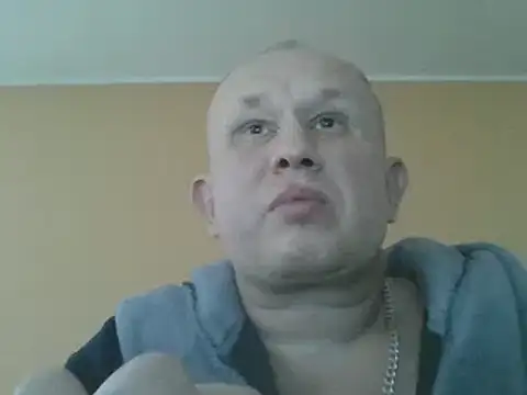 Snapshot of dikas45xxx chatting on December 29, 11:50 am dikas45xxx online show from December 29, 11:50 am