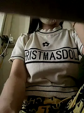 Snapshot of Tuongvy05 chatting on November 3, 1:22 am Tuongvy05 online show from November 3, 1:22 am