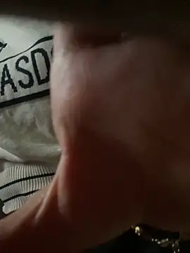 Snapshot of Tuongvy05 chatting on November 6, 4:00 pm Tuongvy05 online show from November 6, 4:00 pm