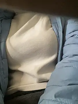 Tuongvy05 online show from February 9, 7:50 am