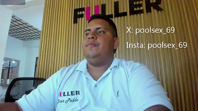 Snapshot of Poolsex_69 chatting on February 26, 12:32 am Poolsex 69 online show from February 26, 12:32 am