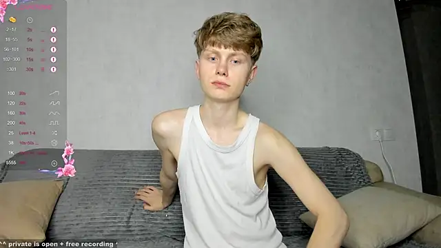 Snapshot of christian_di0r chatting on September 30, 6:36 pm christian di0r online show from September 30, 6:36 pm