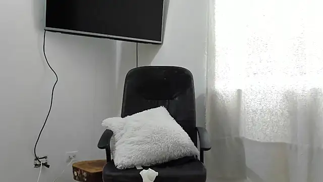 Chandler ken online show from May 4, 12:19 pm