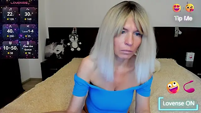 Hanna Becrett17 online show from June 19, 3:45 am