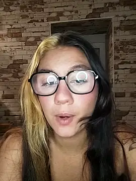 blvckbabyweed07 online show from March 31, 10:45 pm