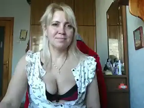 IrinaB1 online show from March 5, 6:21 am