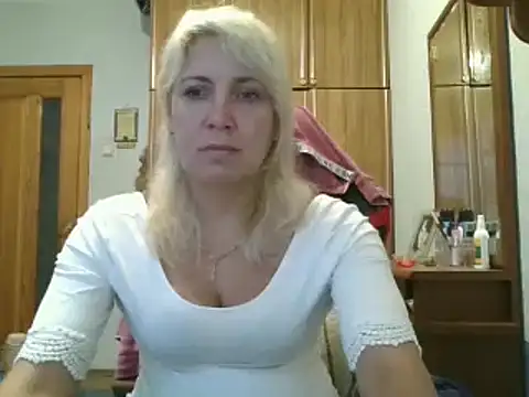 IrinaB1 online show from October 1, 5:12 am