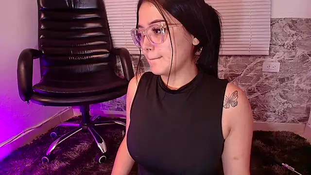 Susana hank2 online show from April 14, 8:14 pm