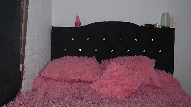 ari kat online show from September 14, 3:51 am