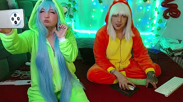 the lesbian game online show from February 19, 3:50 am