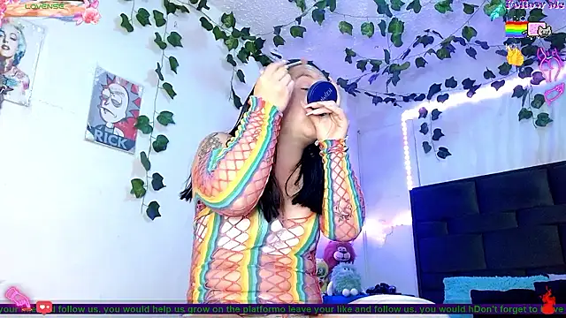 the lesbian game online show from January 12, 6:47 pm