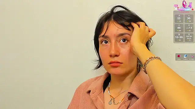 lizzy davis 1 online show from May 30, 3:46 am