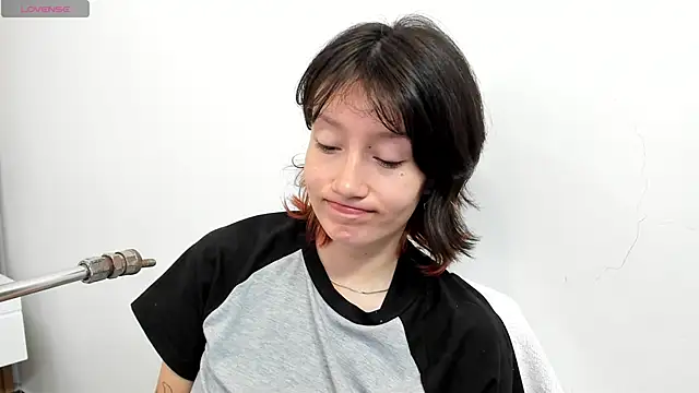 lizzy davis 1 online show from February 1, 12:14 pm