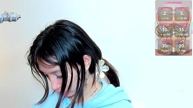 lizzy davis 1 online show from November 9, 4:05 am