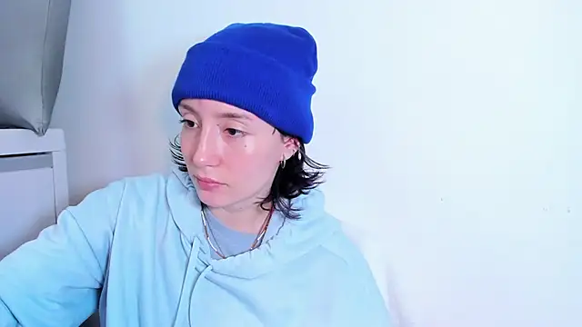 lizzy davis 1 online show from December 1, 4:13 am