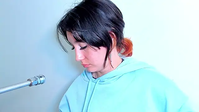 lizzy davis 1 online show from February 5, 3:46 am