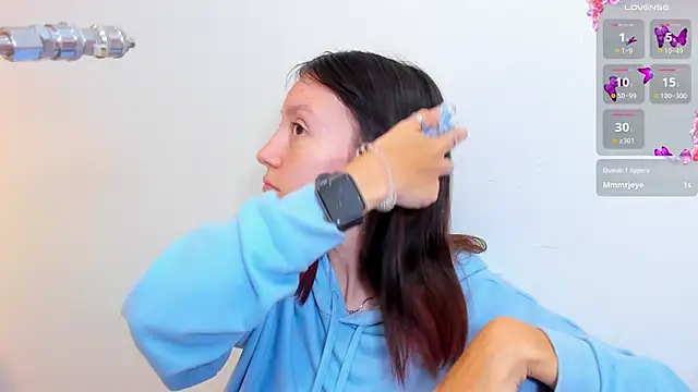 lizzy davis 1 online show from September 15, 4:35 am