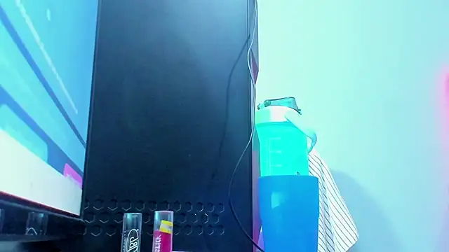 Snapshot of NikolPervertUnlimit chatting on October 26, 3:07 am NikolPervertUnlimit online show from October 26, 3:07 am