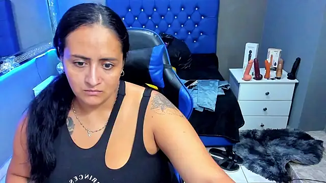 NikolPervertUnlimit online show from December 21, 1:08 am