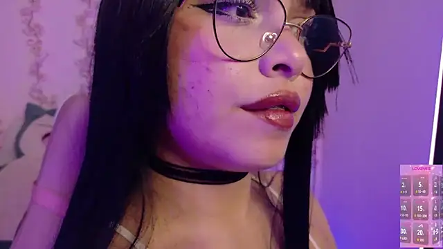 Haelycute online show from March 25, 4:01 am