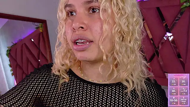 Haelycute online show from November 26, 11:43 am