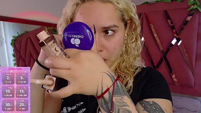 Haelycute online show from November 10, 11:48 am