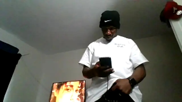007Giovani online show from May 15, 4:27 pm