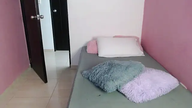 paulett2024 online show from March 20, 6:42 pm