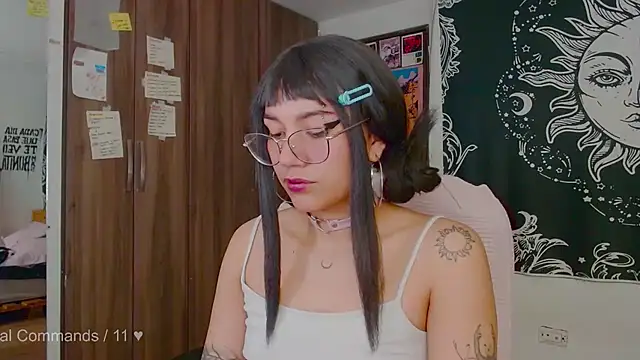 melissahowl online show from October 20, 11:38 pm