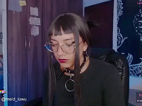 melissahowl online show from March 10, 5:39 pm