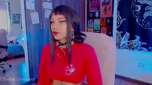 melissahowl online show from October 25, 3:56 pm