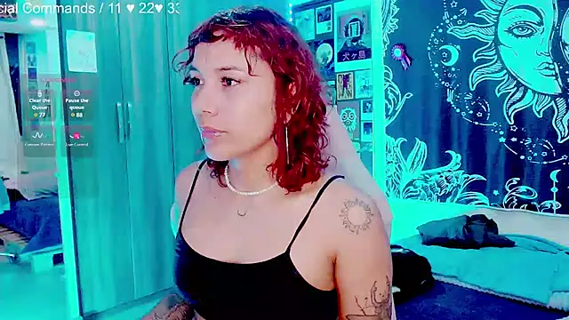 Snapshot of melissahowl chatting on March 7, 3:40 am melissahowl online show from March 7, 3:40 am