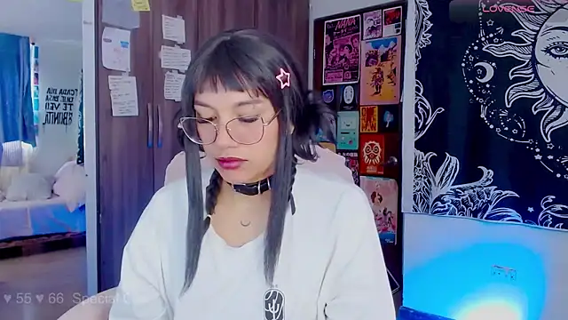 Snapshot of melissahowl chatting on September 24, 2:23 pm melissahowl online show from September 24, 2:23 pm