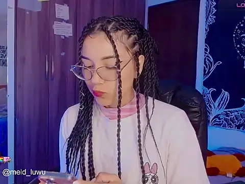 melissahowl online show from March 18, 5:36 pm