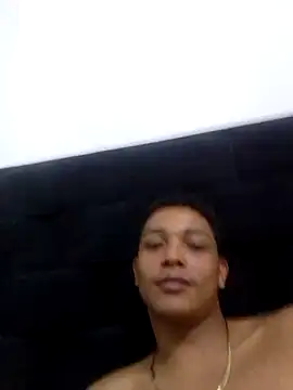 Snapshot of Derecckk chatting on September 28, 7:48 am Derecckk online show from September 28, 7:48 am