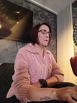 IsisBlake online show from March 27, 10:11 pm