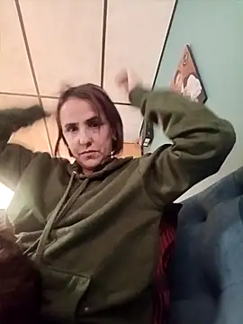 Snapshot of IsisBlake chatting on November 4, 5:50 pm IsisBlake online show from November 4, 5:50 pm