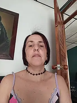 IsisBlake online show from May 22, 8:18 pm