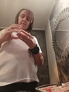 Snapshot of IsisBlake chatting on February 11, 3:01 pm IsisBlake online show from February 11, 3:01 pm