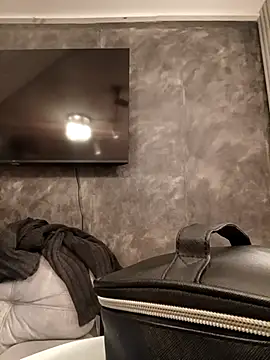 Snapshot of IsisBlake chatting on January 16, 5:50 pm IsisBlake online show from January 16, 5:50 pm