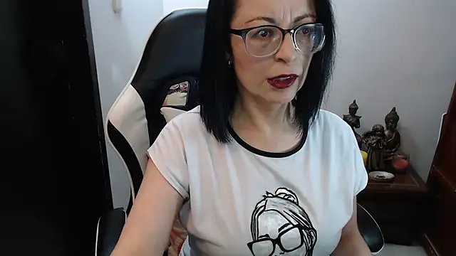 AnasstaciaEvans online show from March 29, 9:49 pm