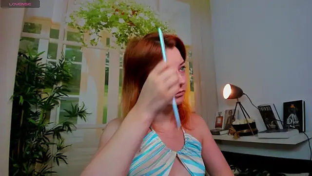 Snapshot of pretty_little_thing chatting on September 30, 5:13 am pretty little thing online show from September 30, 5:13 am