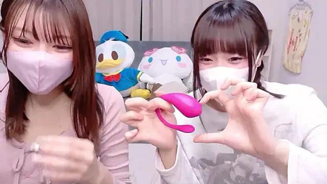 Snapshot of Mia--meow chatting on October 25, 1:56 pm Mia--meow online show from October 25, 1:56 pm